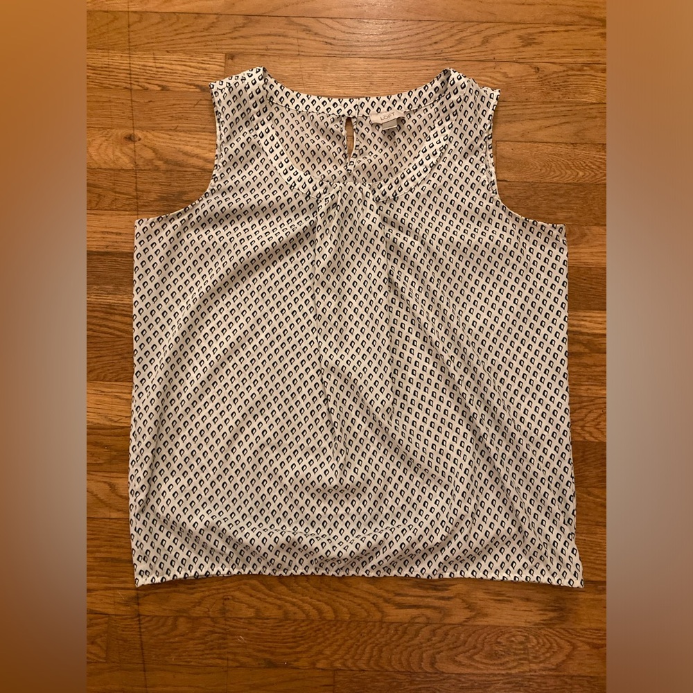 LOFT Blouse in Cream with Diamond-Shaped Print - XL